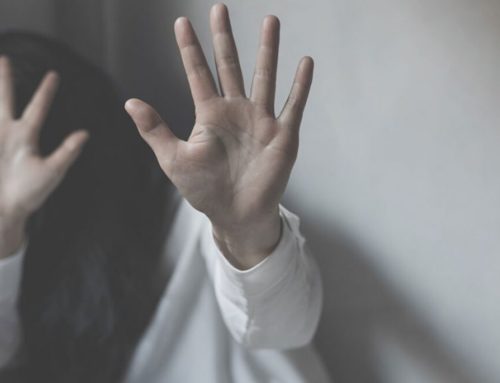 Πάτρα: Κατήγγειλε για βιασμό τον σύζυγό της παρουσία του παιδιού τους