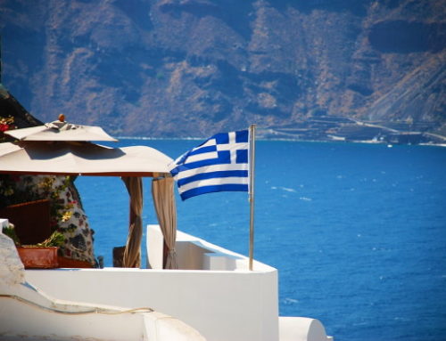 Απόβαση ξένων που αγοράζουν ακίνητα – Τι συμβαίνει στο Λουτράκι