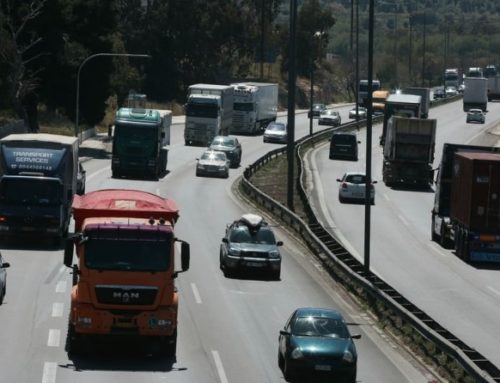Τροχαίο στην εθνική οδό Αθηνών-Κορίνθου – Μποτιλιάρισμα στο ρεύμα προς Αθήνα