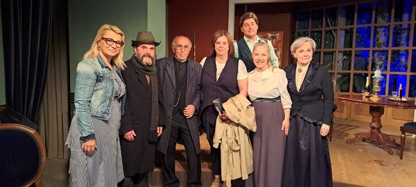 περαχώρα θεατρική παράσταση