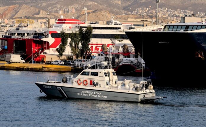 κατάκολο νεκρός