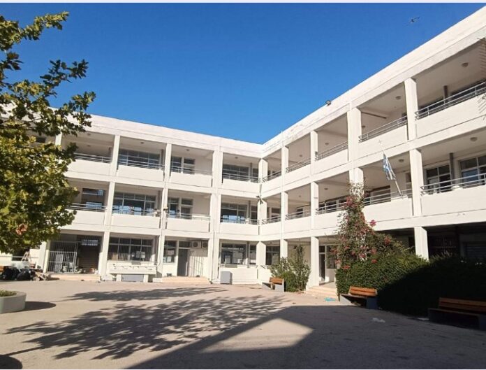 Ο Δήμος Κορινθίων Στηρίζει Έμπρακτα τη Σχολική Κοινότητα(ΦΩΤΟ)