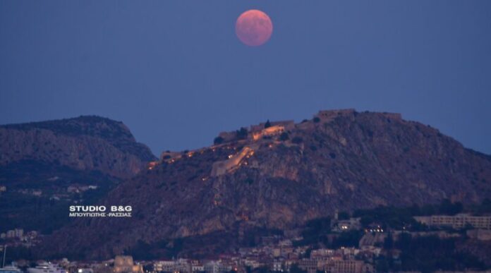 NAFPLIO_PANSELHNOS_AUGOUSTOU2-800x445