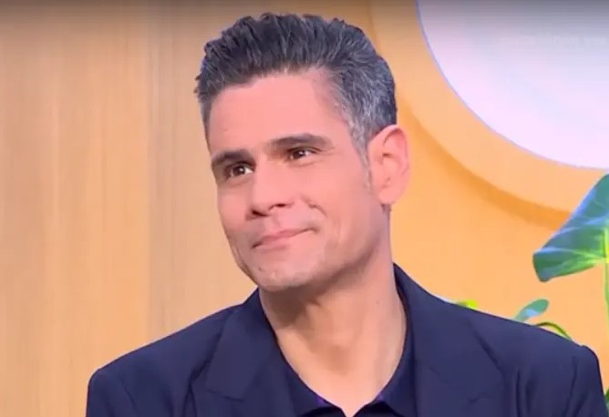 Την Κυριακή 30 Αυγούστου ο Δημήτρης Ουγγαρέζος θα παίξει μουσική στο Paladar!