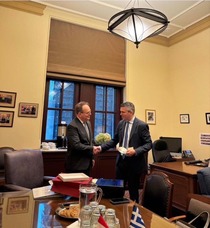 Συνάντηση του Υπουργού Υποδομών και Μεταφορών Χρίστου Δήμα με τον Υπουργό Μεταφορών του Καναδά Steven MacKinnon