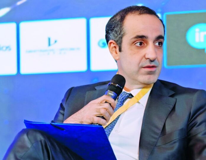 «Η τεχνητή νοημοσύνη βάζει δύσκολα στον νομοθέτη» – Tου Γρηγόρη Δημητριάδη