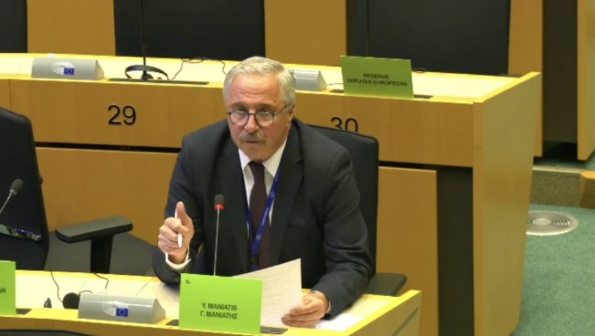 Γ. Μανιάτης για ελβετικό φράγκο: «Πάνω από 10 Κράτη Μέλη έχουν νομοθετήσει . Γιατί η Ελλάδα της ΝΔ, παρακολουθεί αμέτοχη;»